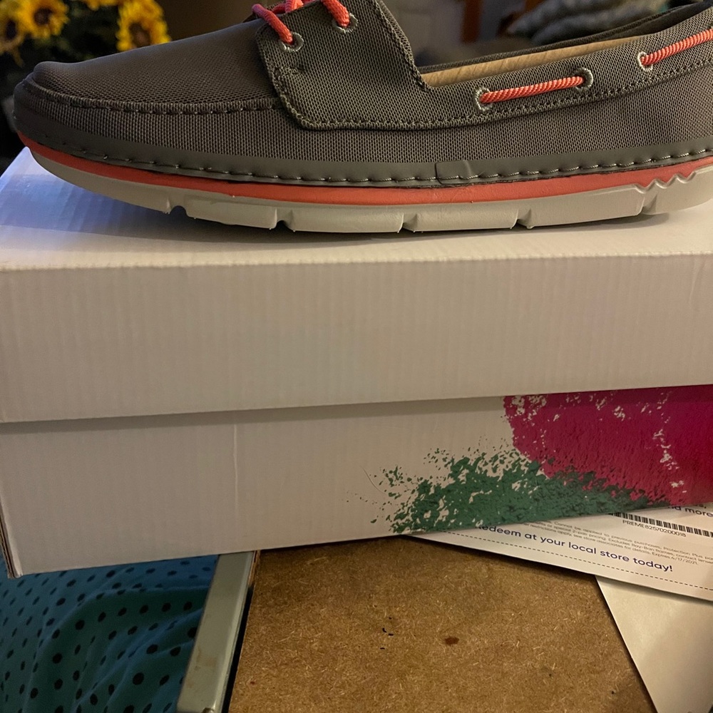 Clarks  shoes